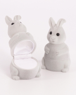 Подарочный футляр‑зайчик для ювелирного кольца