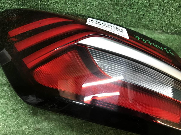 Фонарь левый внешний Geely Coolray (2019-2024) LED