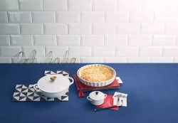 Le Creuset - Форма для вишневого пирога диаметром 24 см. / артикул   71120240600001  / GTIN 843251167067