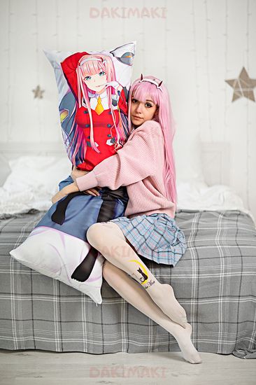 Дакимакура Зеро Ту арт. 0110