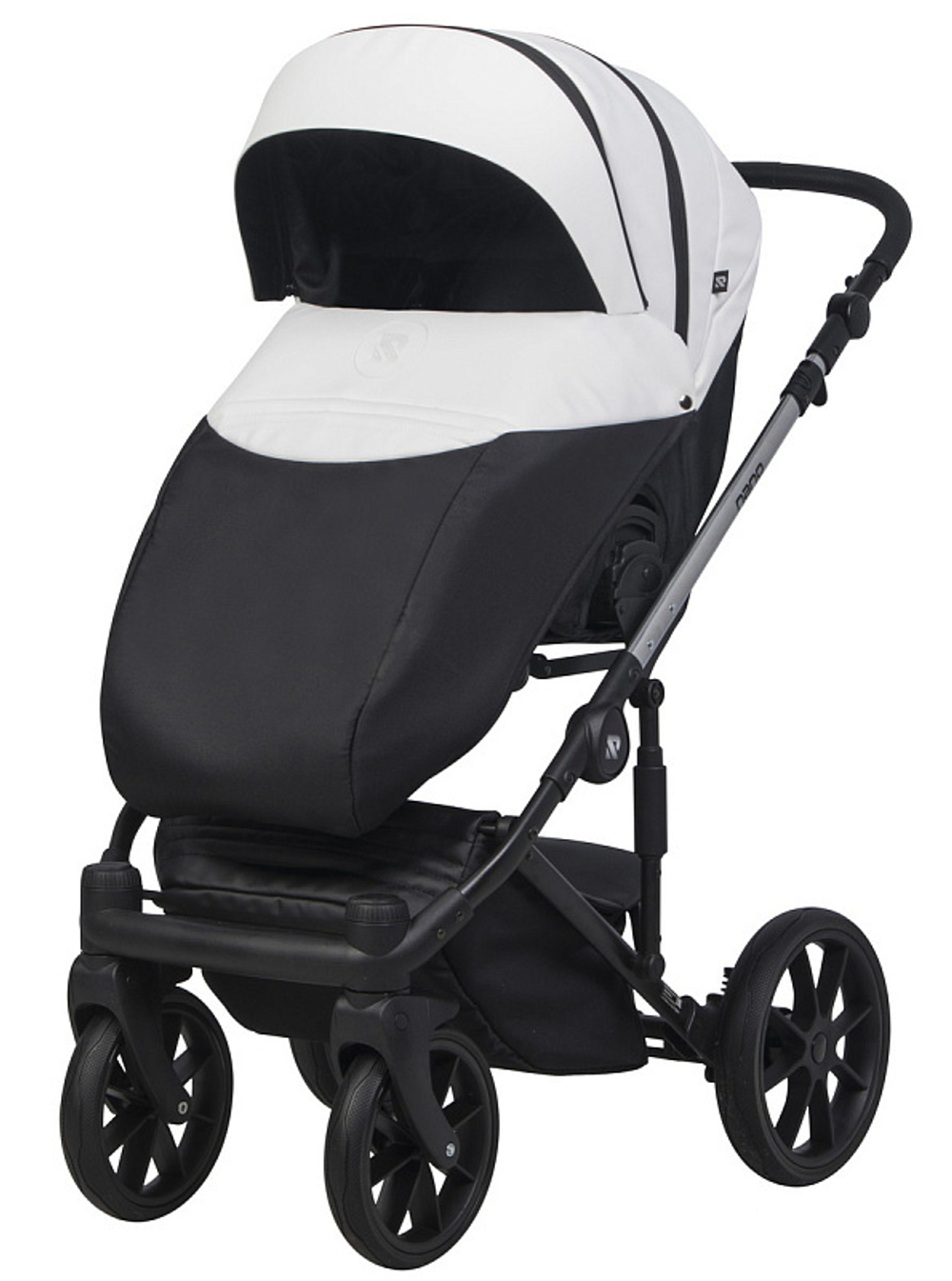 Детская коляска Riko Nano Thermo 2 в 1 02 White (белый)