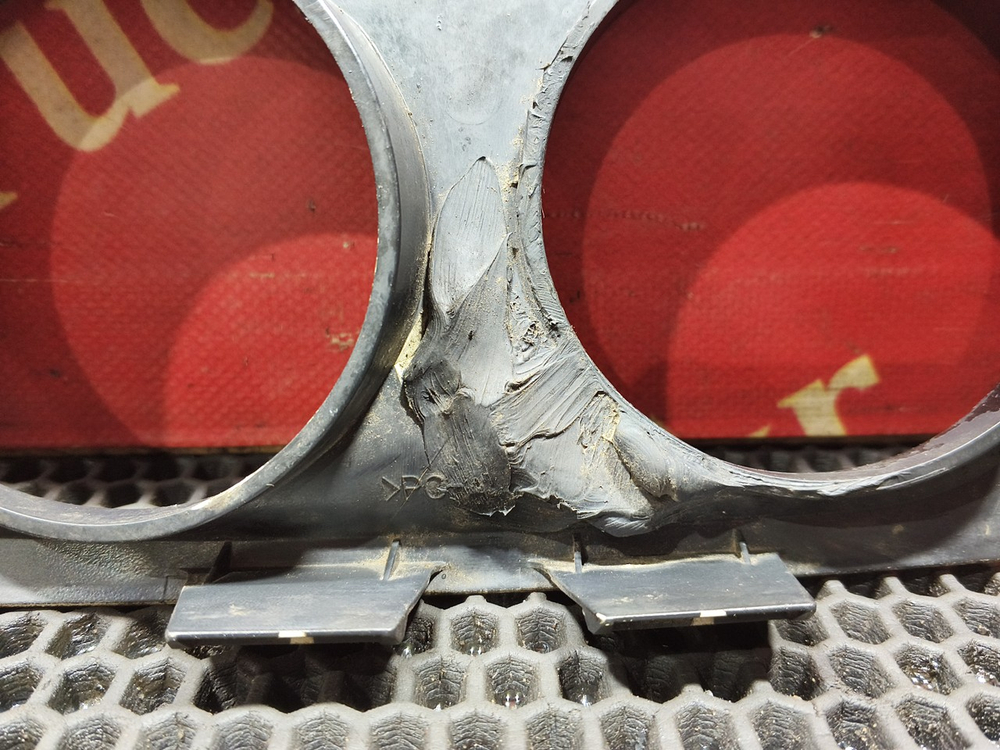 Облицовка ПТФ левая