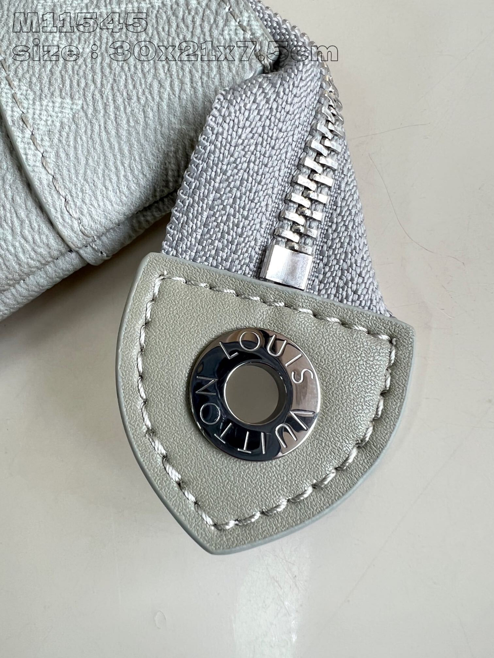 Louis Vuitton Pochette Voyage Souple