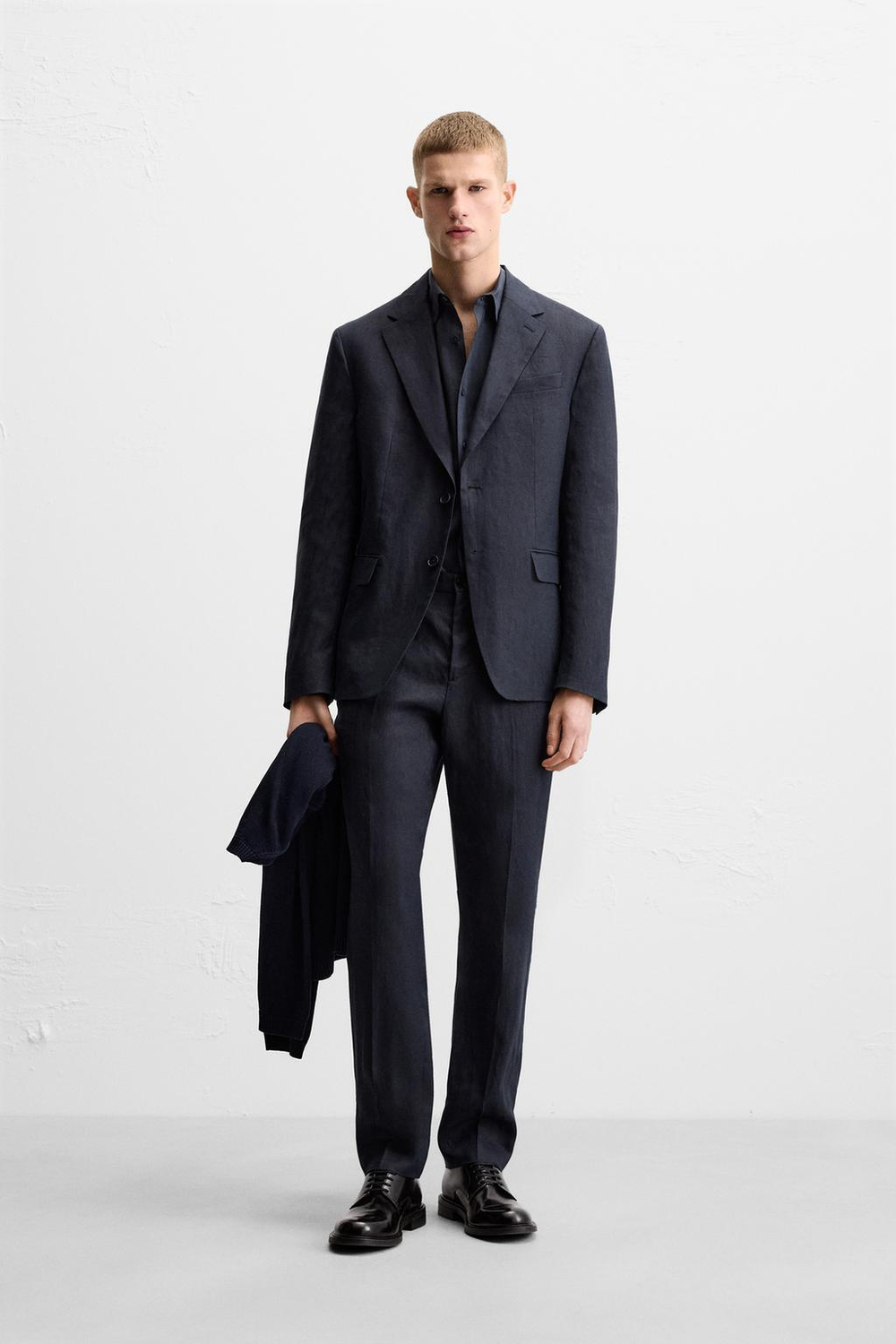 ZARA КОСТЮМНЫЙ БЛЕЙЗЕР ИЗ 100% ЛЬНА, ТЕМНО-СИНИЙ