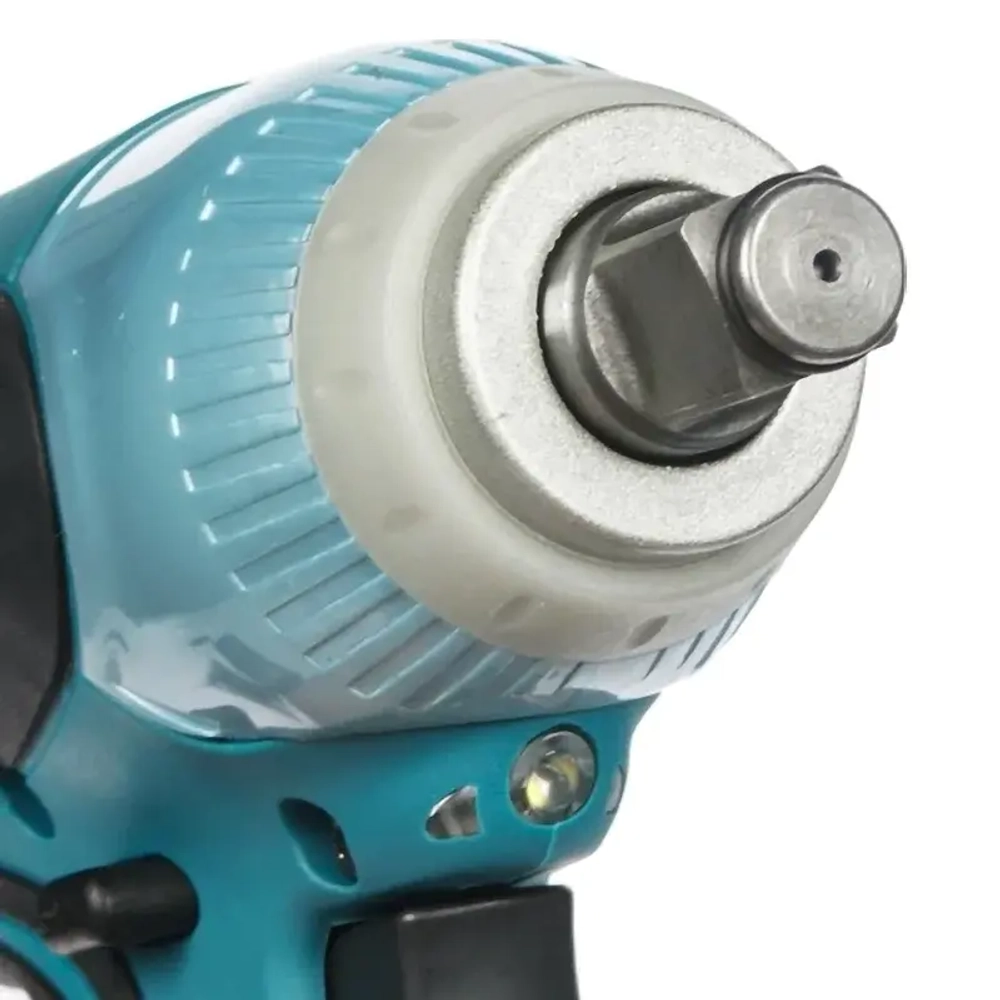 Makita DTW251RME аккумуляторный гайковерт (2 x 4 Ач, ЗУ)