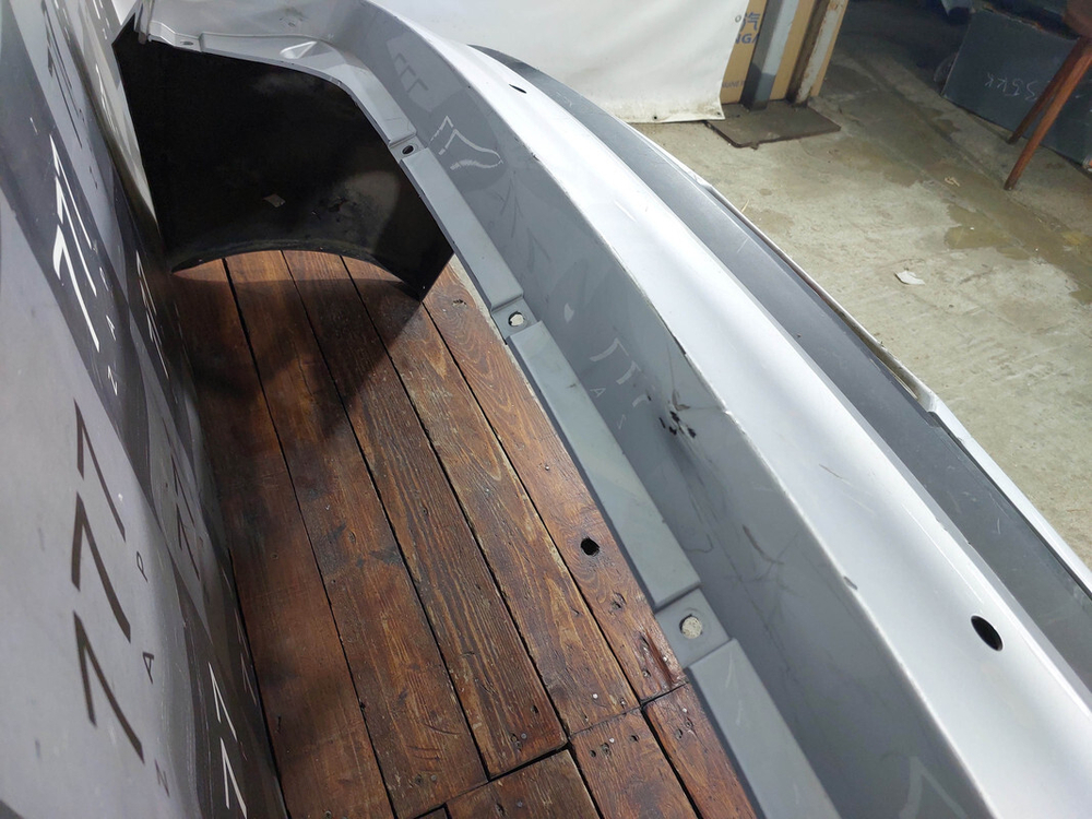 Бампер задний LADA Vesta 22-нв Б/У Оригинал 8450040066