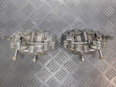 Суппорты переднего тормоза Kawasaki ZZR1100 99