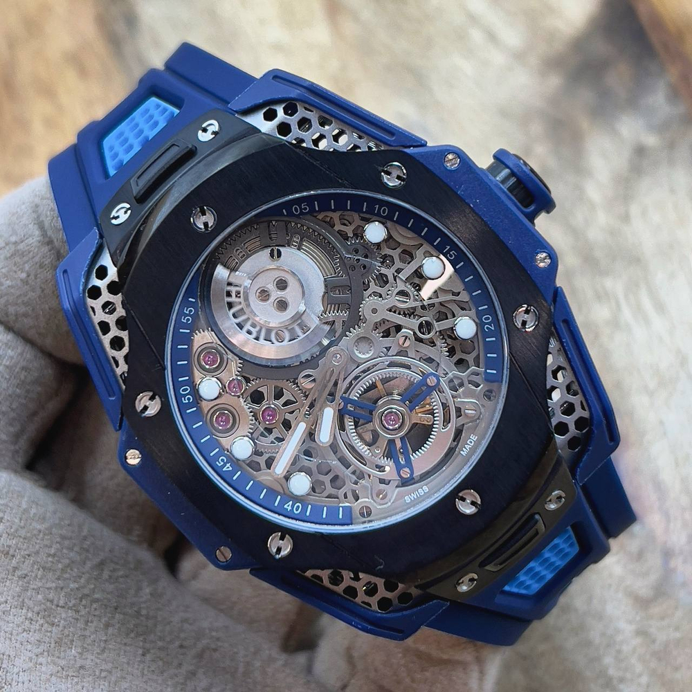 Часы Hublot