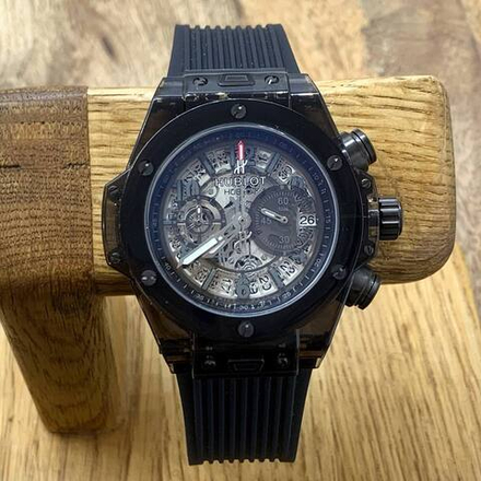Часы Hublot