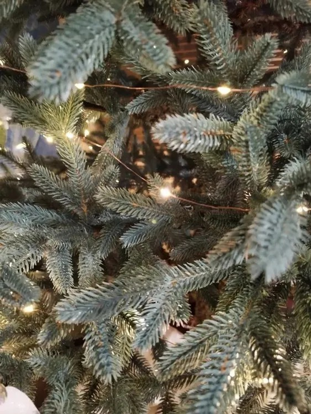 Ель искусственная Царь Елка Адель голубая 240см