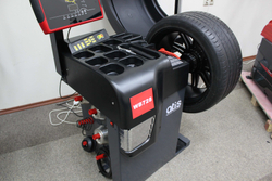 WB728 Балансировочный станок