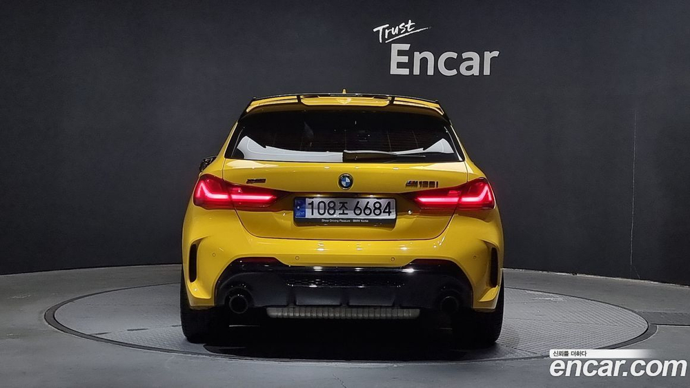 BMW 1 Series (F40) M135i xDrive 프리즘 (06.2022)