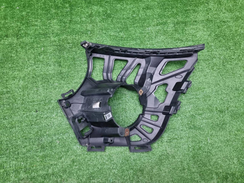 Кронштейн ПТФ правый Mini Hatch F56 (2013-2018)