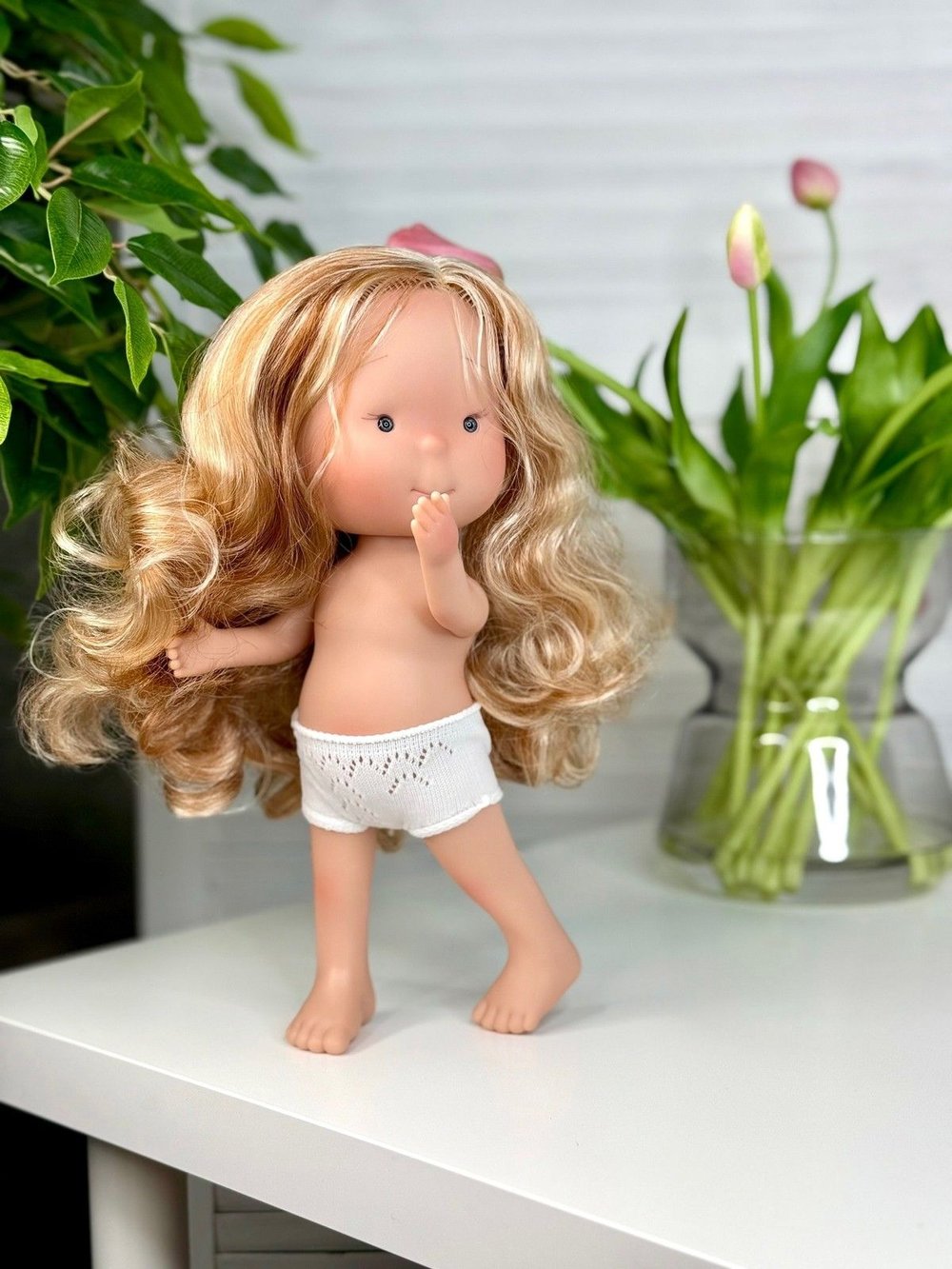 Кукла Nines виниловая 30см PIPPA без одежды (2899W10)