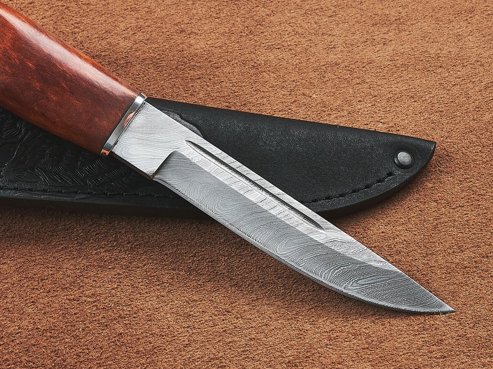 Финский нож Пуукко, дамасская сталь, рукоять мореная карельская берёза