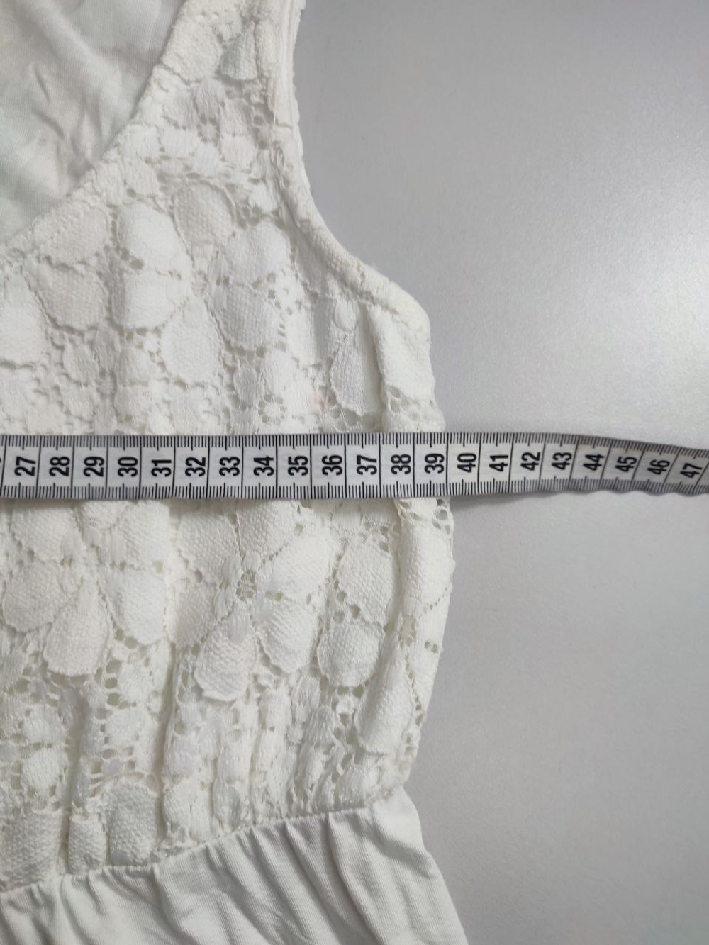 Платье Bonprix белого цвета 44 размер