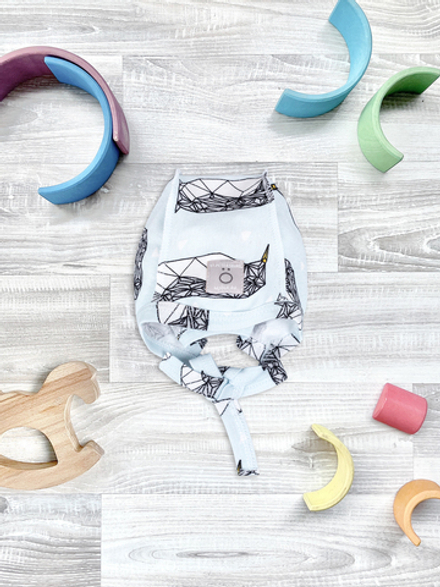 Утеплённый чепчик Mjölk Пингвины