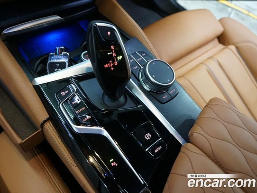BMW 5 Series (G30) 520i M Sports (10.2022)