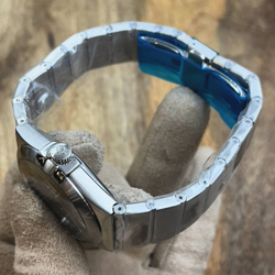 Часы Omega