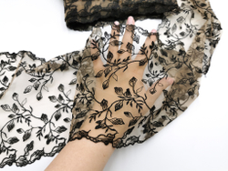 Вышивка на сетке, 20 см, листочки на телесном фоне (Артикул: VS-2019), м