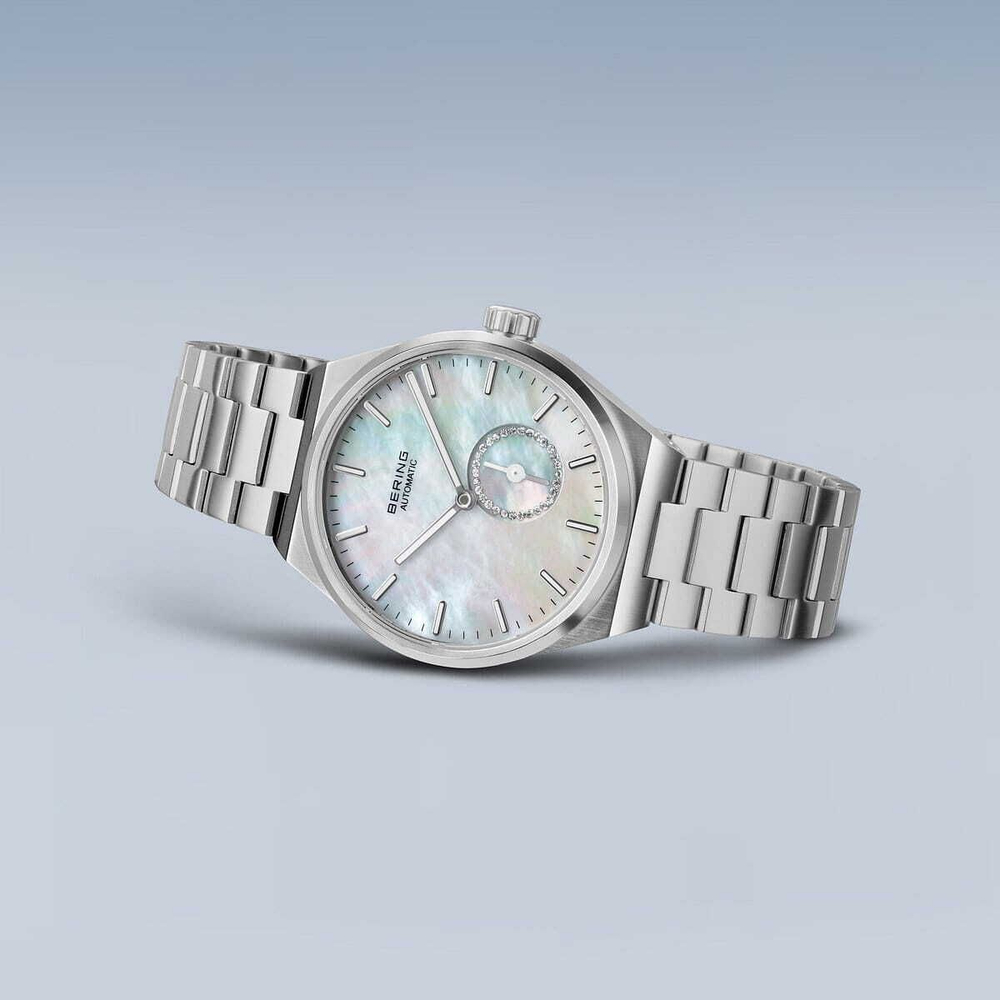 Женские наручные часы Bering 19435-704