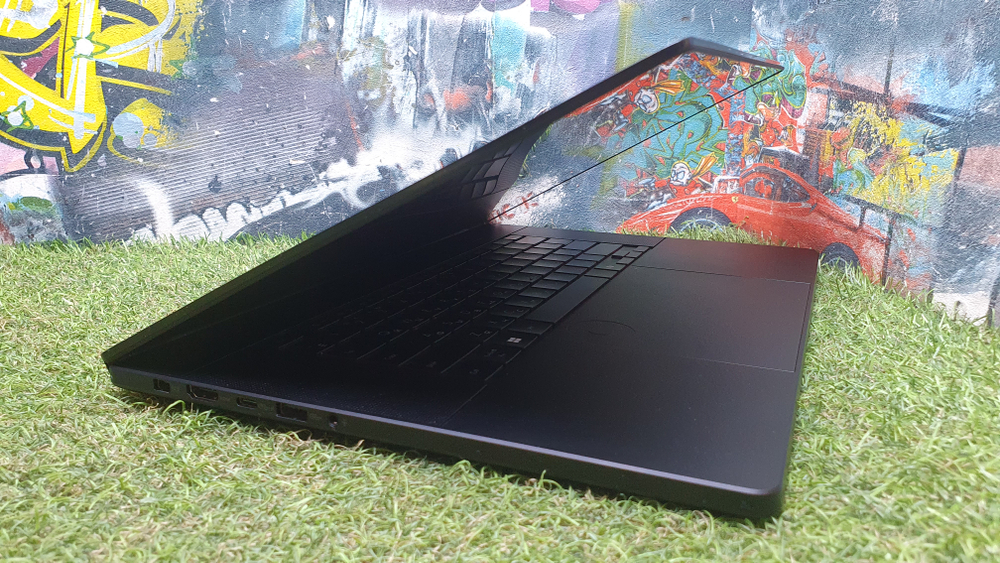 Ноутбук ASUS Ryzen AI 9/64Gb/RTX 5070 8Gb/3K/120Hz/ProArt P16 H7606WP/Windows 11