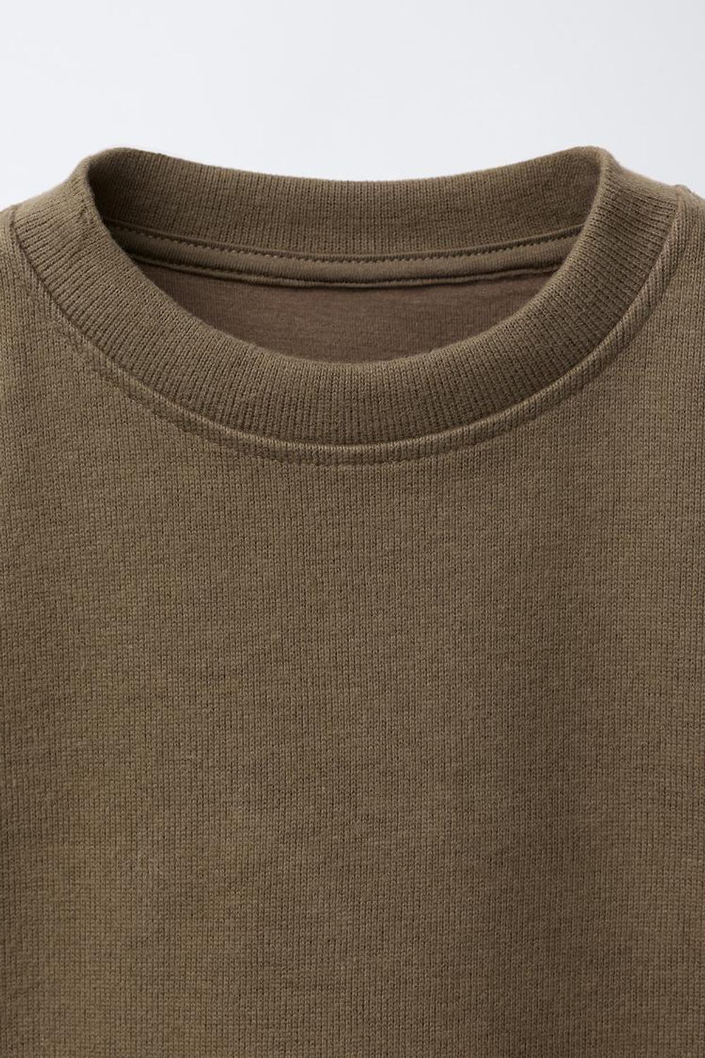 ZARA ОДНОТОННЫЙ КОМПЛЕКТ ИЗ ТОЛСТОВКИ И БРЮК-ДЖОГГЕРОВ, МЯГКИЙ КАШТАНОВЫЙ