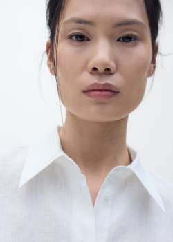 Льняная рубашка с короткими рукавами