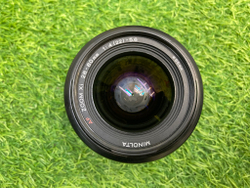 Minolta Dynax 3xi + Minolta AF Zoom xi 28-80mm