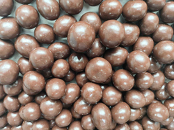 Вишня в молочном шоколаде 3кг премиум