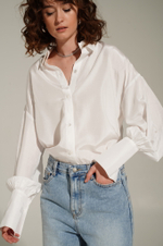 Блуза с широким манжетом