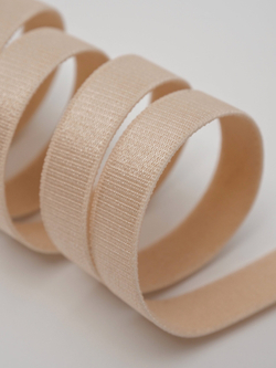 Резинка бретелечная бежевая мягкая глянцевая ширина 10 мм