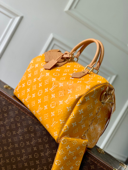 Louis Vuitton Speedy P9 Bandouliere 40