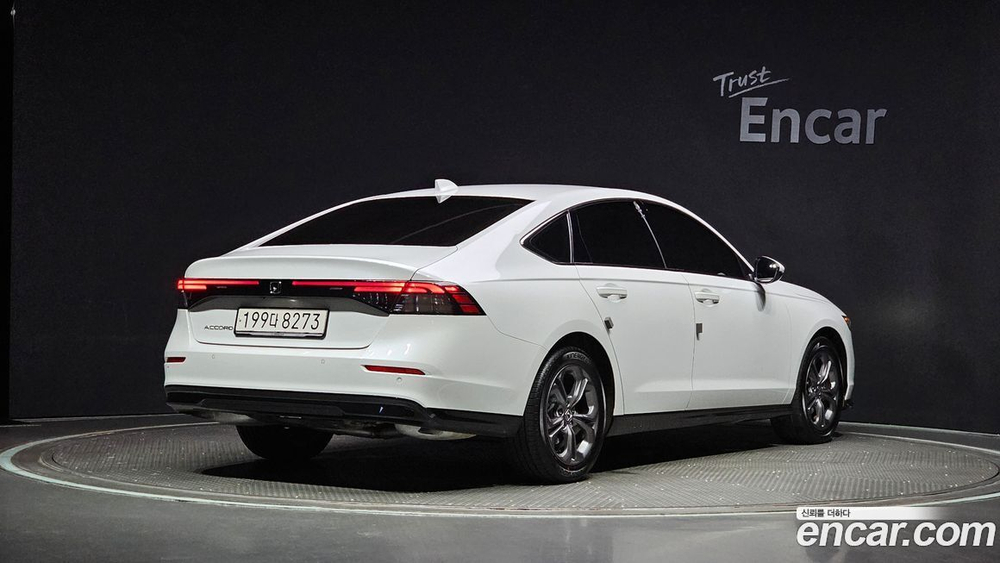 Honda Accord 11 Generation 1.5 Turbo (10.2023)