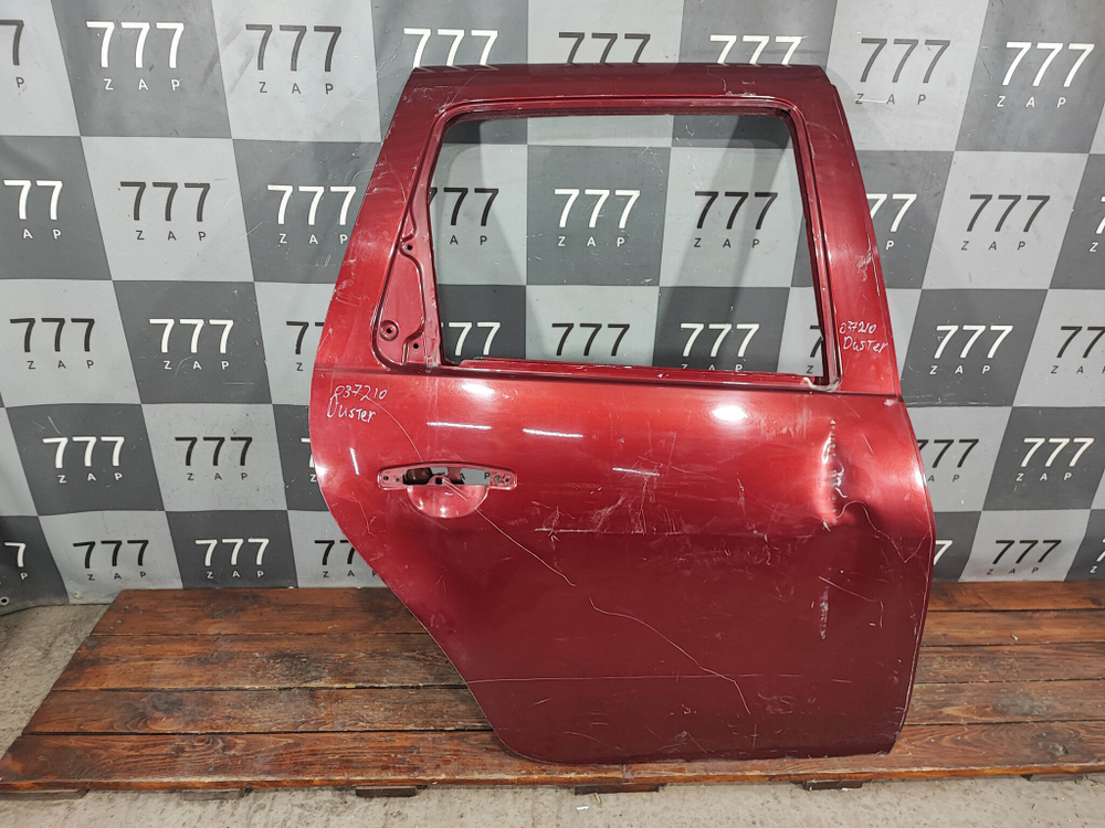 Дверь задняя правая Renault Duster 1 10-21 Б/У Оригинал 821007807R