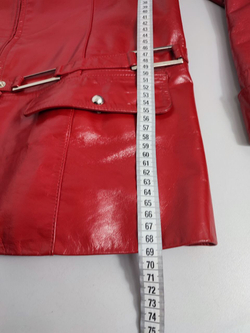 Куртка яркая 48 размер