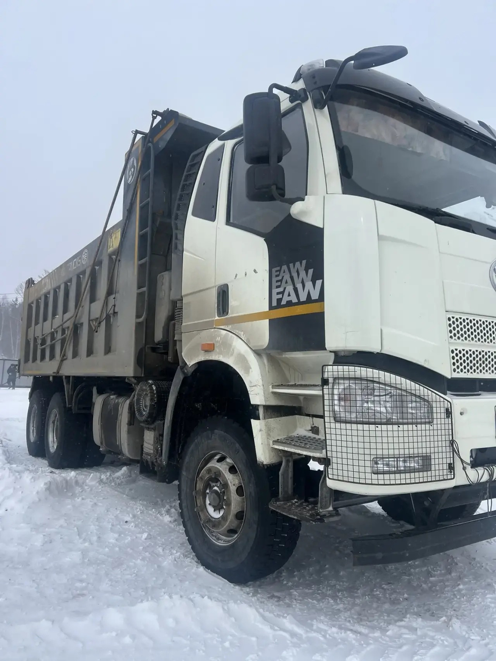 FAW J6 6x4 Самосвал CA3250P66K2T1E5 (Дизельный, 8,6 л, 375 л.с., МТ)