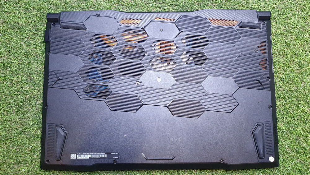 Игровой MSI 17.3" i5-12/RTX 3050 4Gb/144Hz/Katana GF76 12UC-256XRU/Windows 10