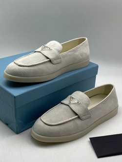 Лоферы Prada
