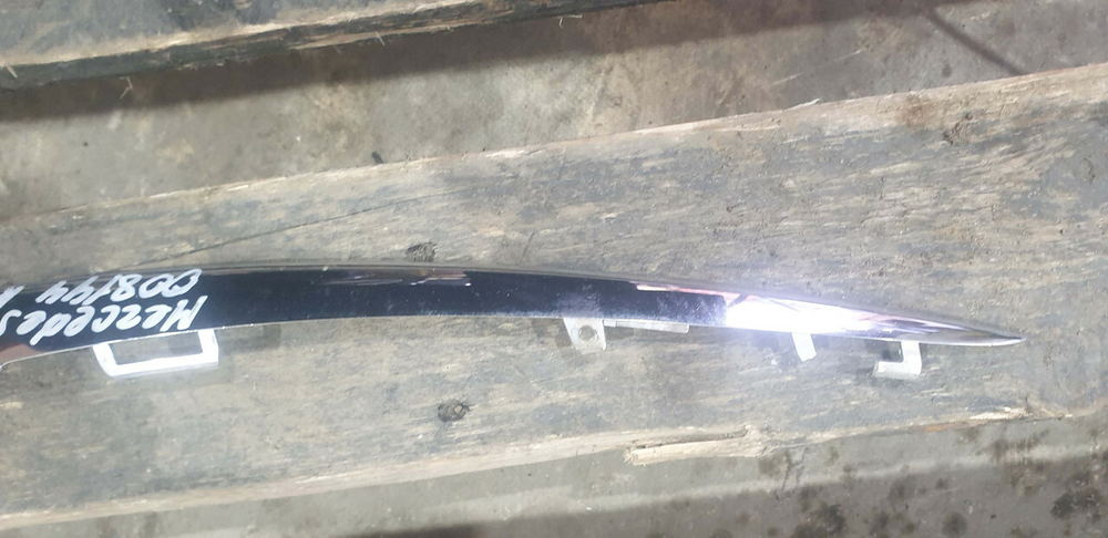 Молдинг переднего бампера Mercedes CLA (C117) 16-19 Б/У Оригинал A1178855100