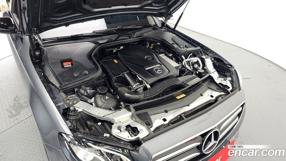 Mercedes-Benz E-Class W213 E250 Avangarde (06.2020)