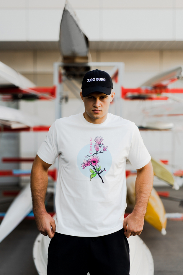 Белая футболка хлопок/ принт сакура