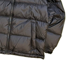 Пуховик Guess Новый с бирками