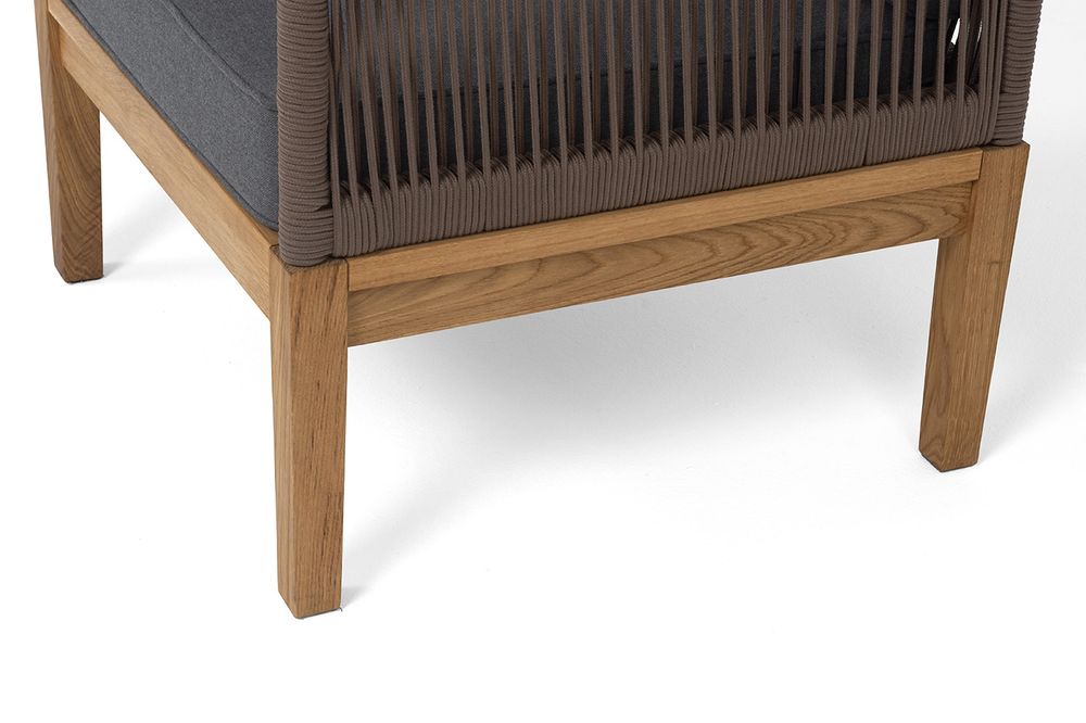 "Канны" кресло плетеное из роупа, основание дуб, роуп коричневый круглый, ткань темно-серая 027