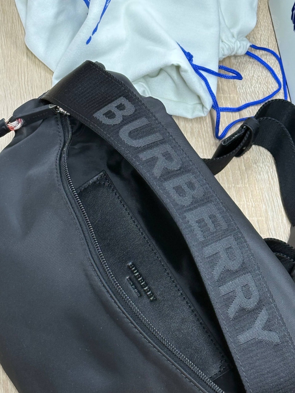 Поясная-нагрудная сумка Burberry