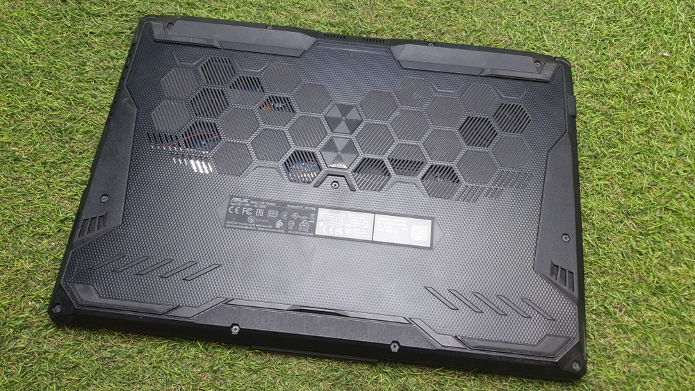 Игровой ASUS i5-11/8Gb/RTX 3050 4Gb/FHD/144Hz/TUF Gaming F15 FX506HC-HN377W/Windows 10