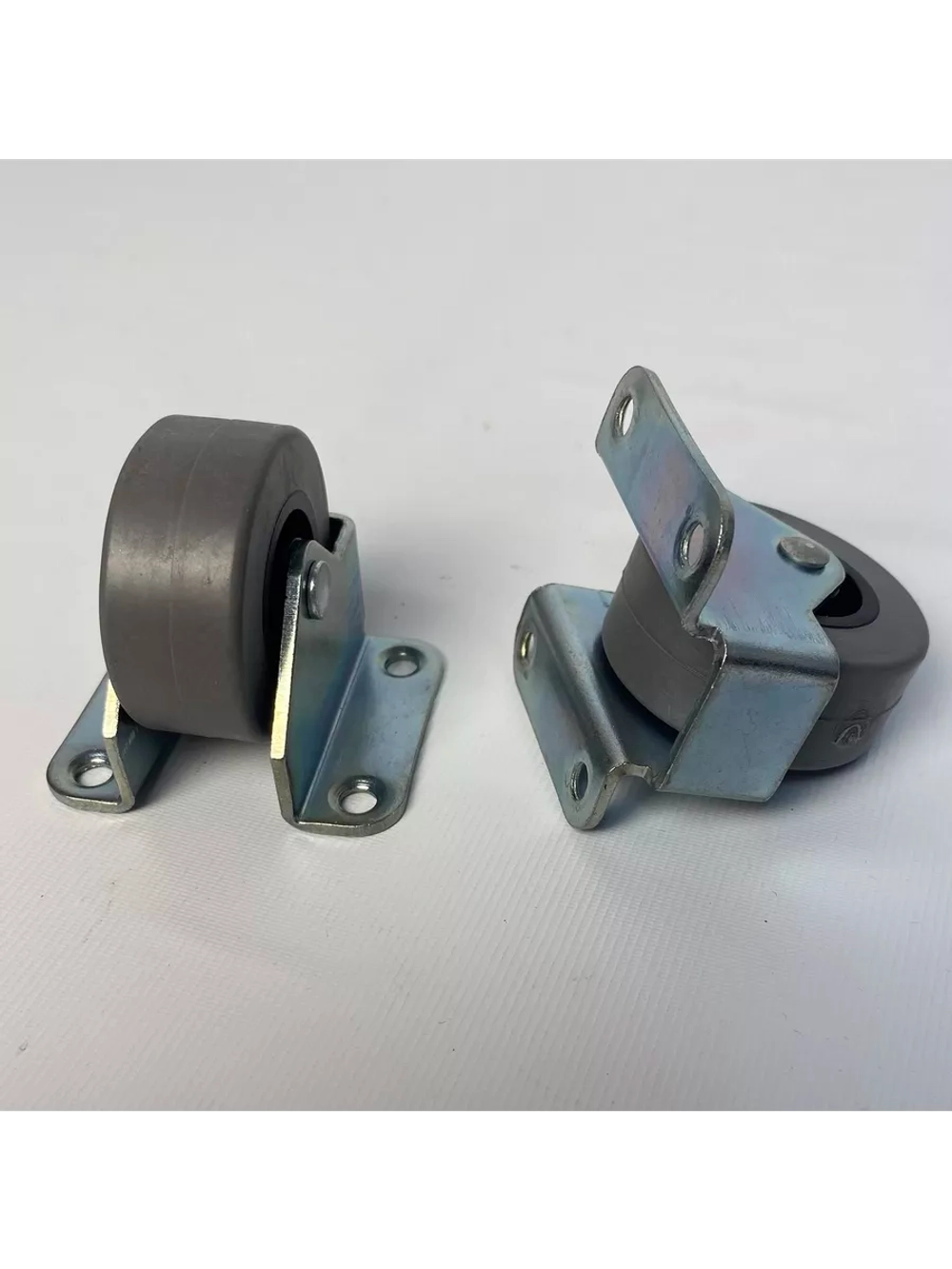 Опора колесная для мебели с резиновым колесом D42 мм, 2 шт