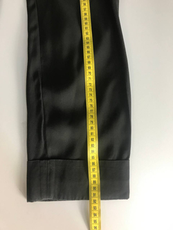 Брюки Massimo Dutti практичные, визуально на 42 размер