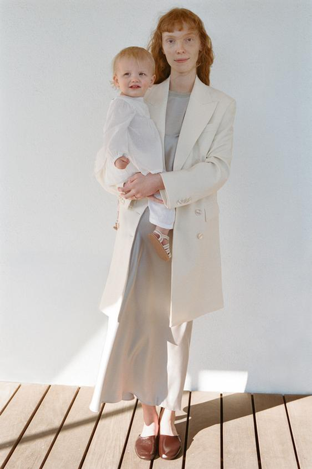 ZARA БЛУЗА С ЦВЕТОЧНОЙ ВЫШИВКОЙ, ЭКРЮ