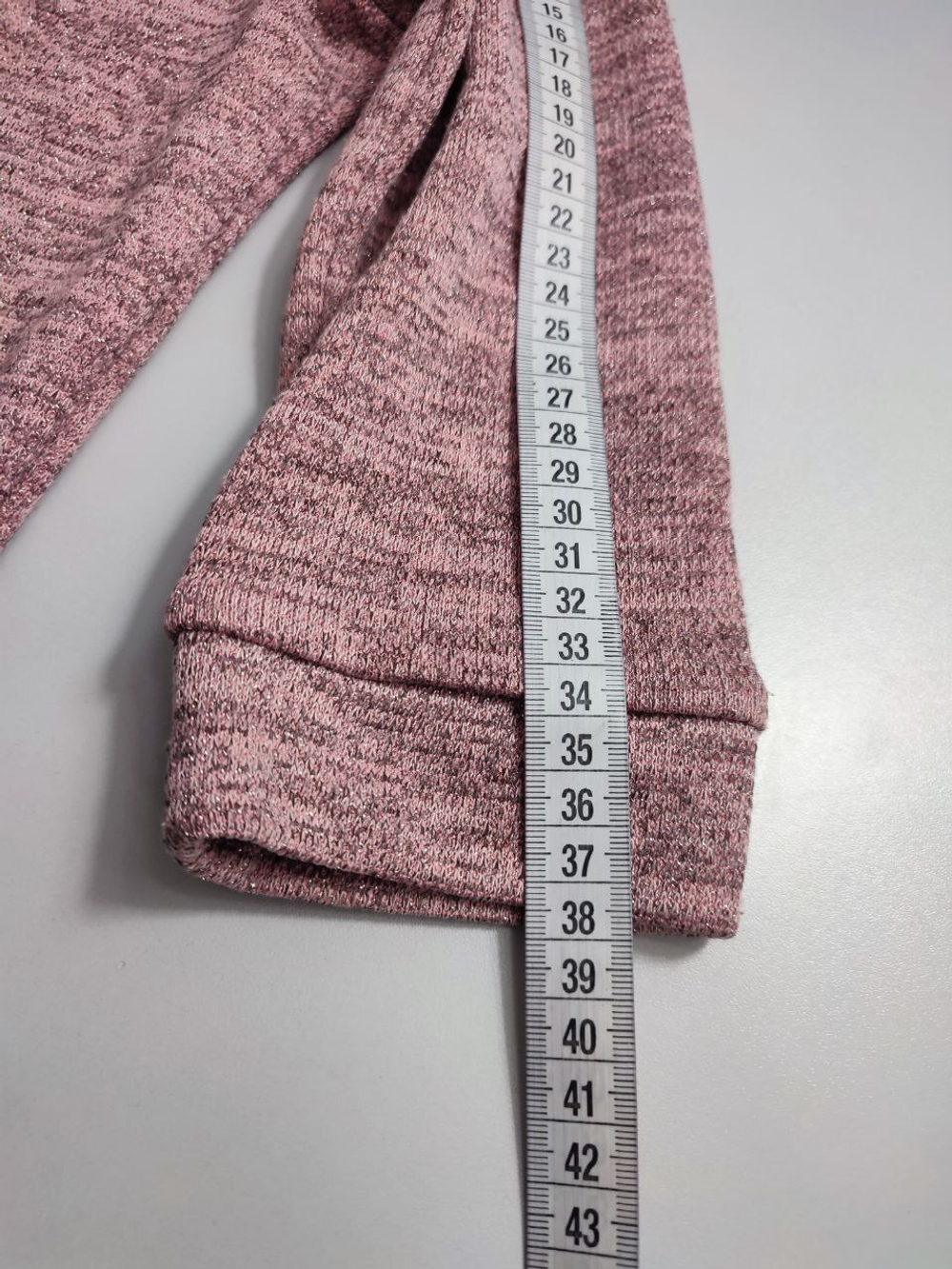 Джемпер Oodji нежного цвета 42 размер